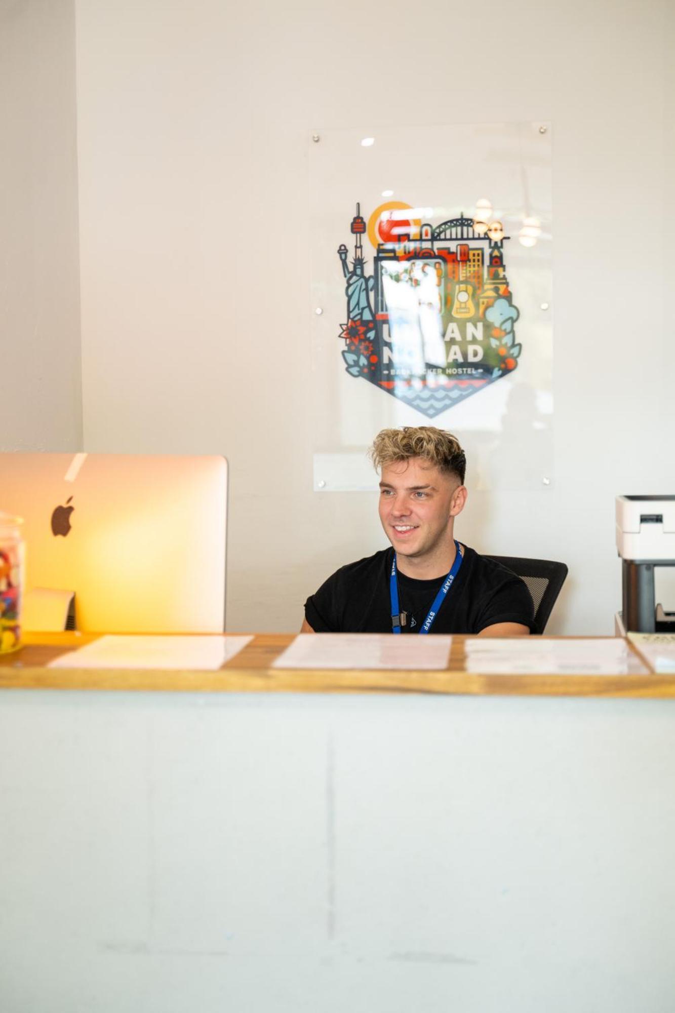 Urban Nomad Potts Point - 18 To 39 Only Hostel Sydney Bagian luar foto