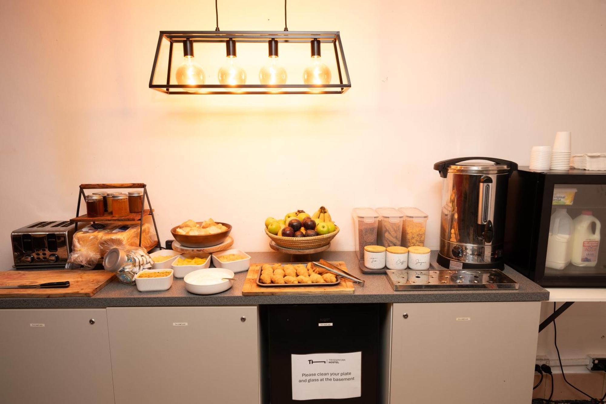 Urban Nomad Potts Point - 18 To 39 Only Hostel Sydney Bagian luar foto