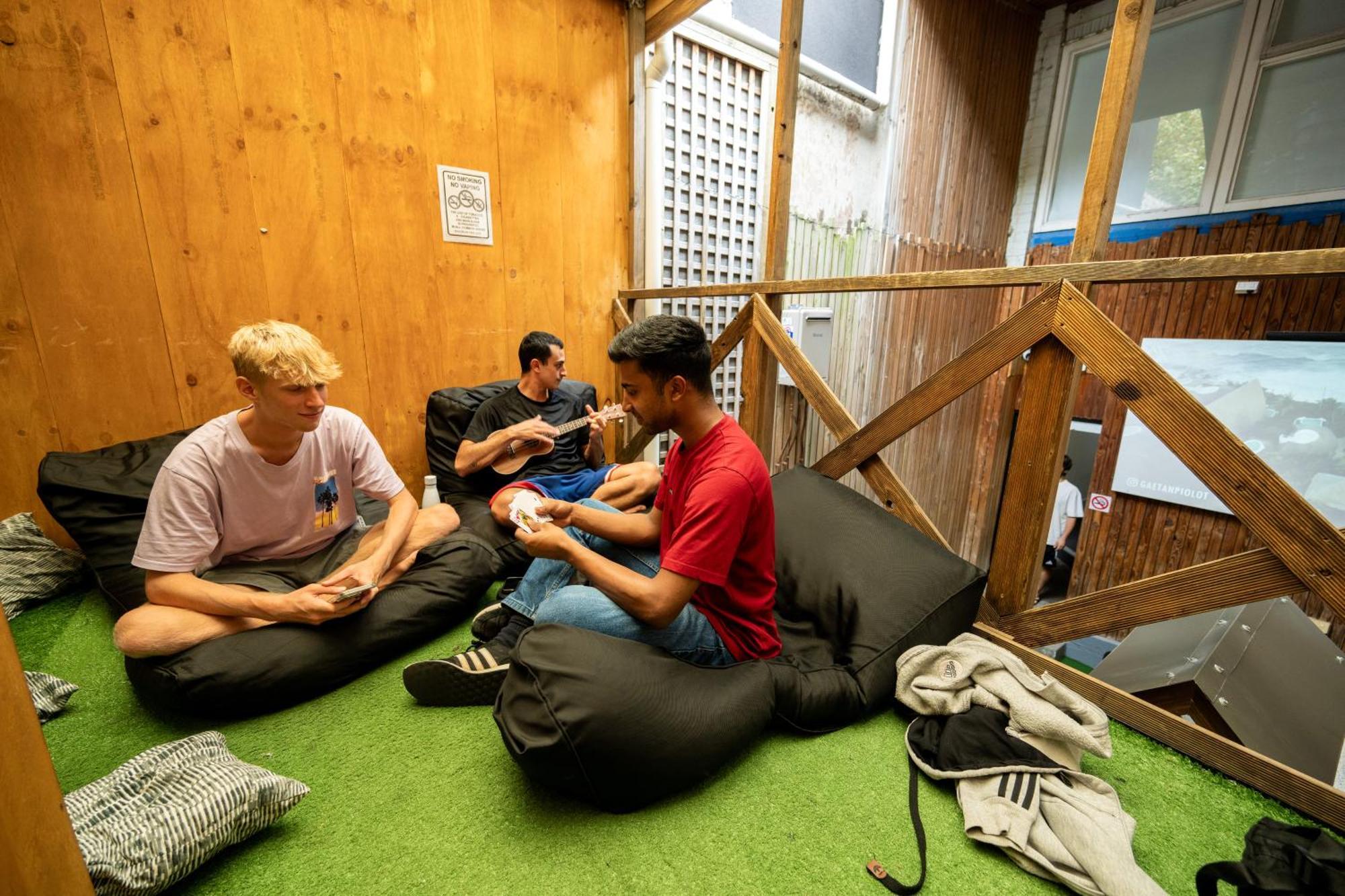 Urban Nomad Potts Point - 18 To 39 Only Hostel Sydney Bagian luar foto