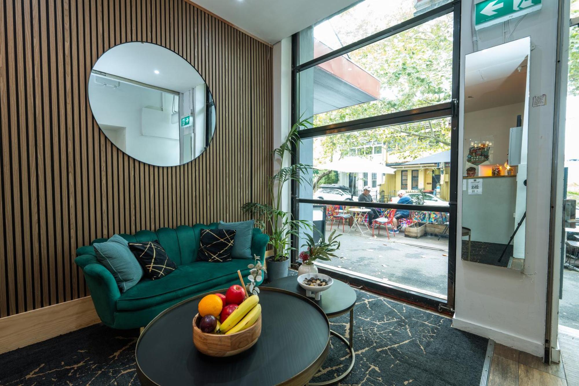 Urban Nomad Potts Point - 18 To 39 Only Hostel Sydney Bagian luar foto