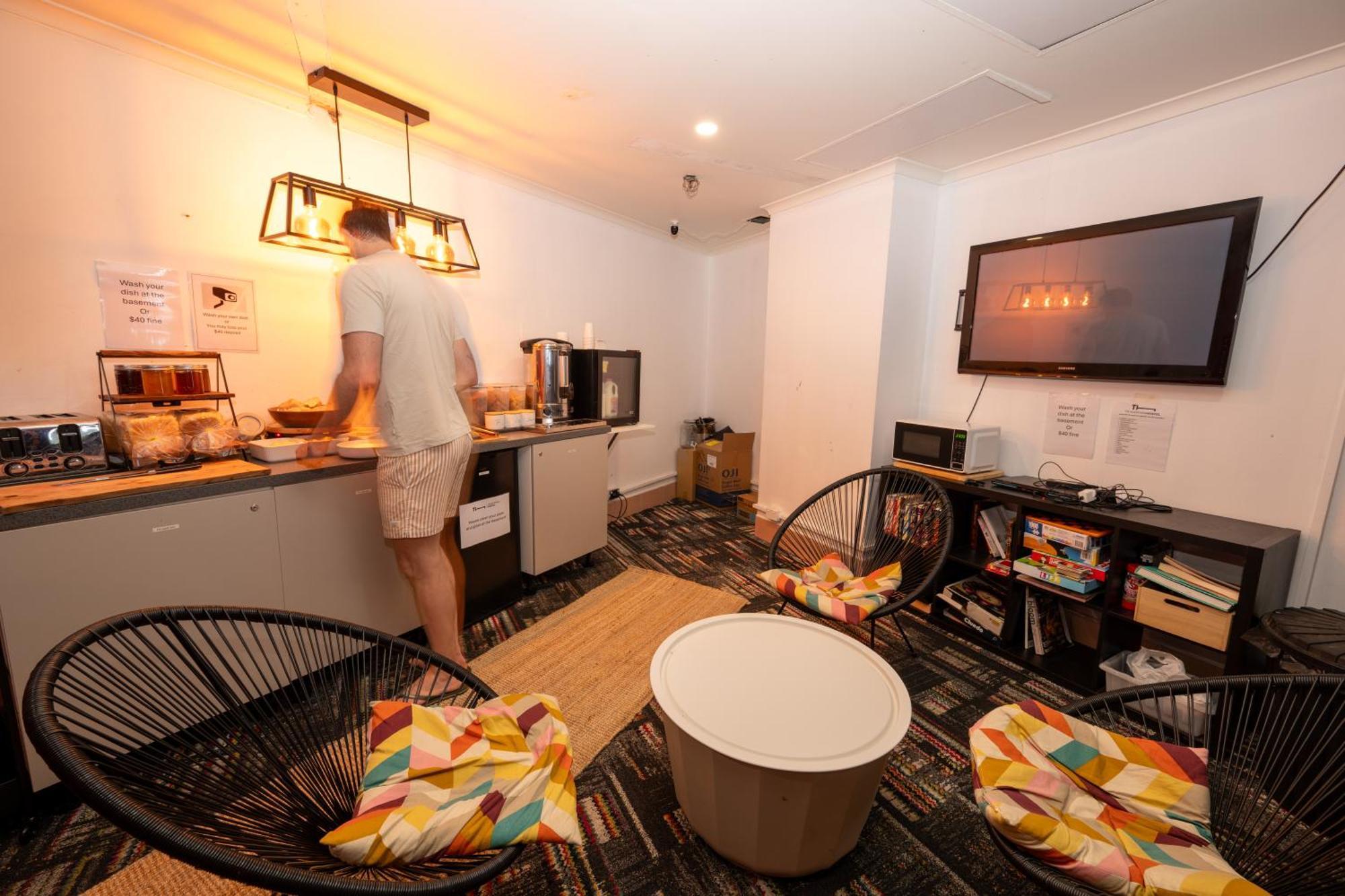 Urban Nomad Potts Point - 18 To 39 Only Hostel Sydney Bagian luar foto