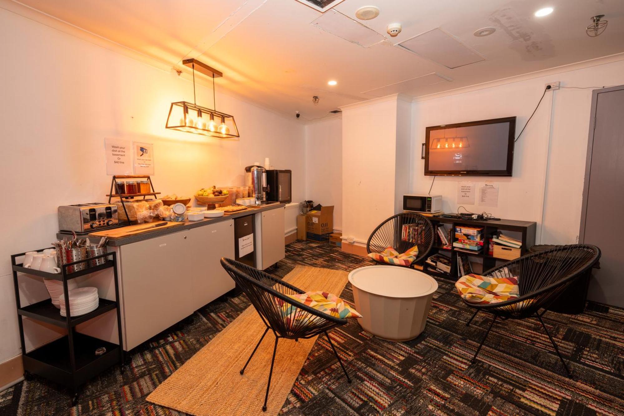 Urban Nomad Potts Point - 18 To 39 Only Hostel Sydney Bagian luar foto