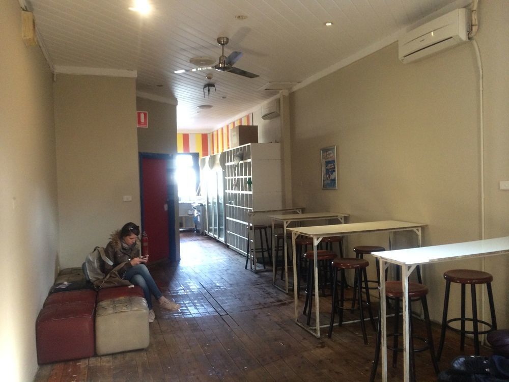 Urban Nomad Potts Point - 18 To 39 Only Hostel Sydney Bagian luar foto