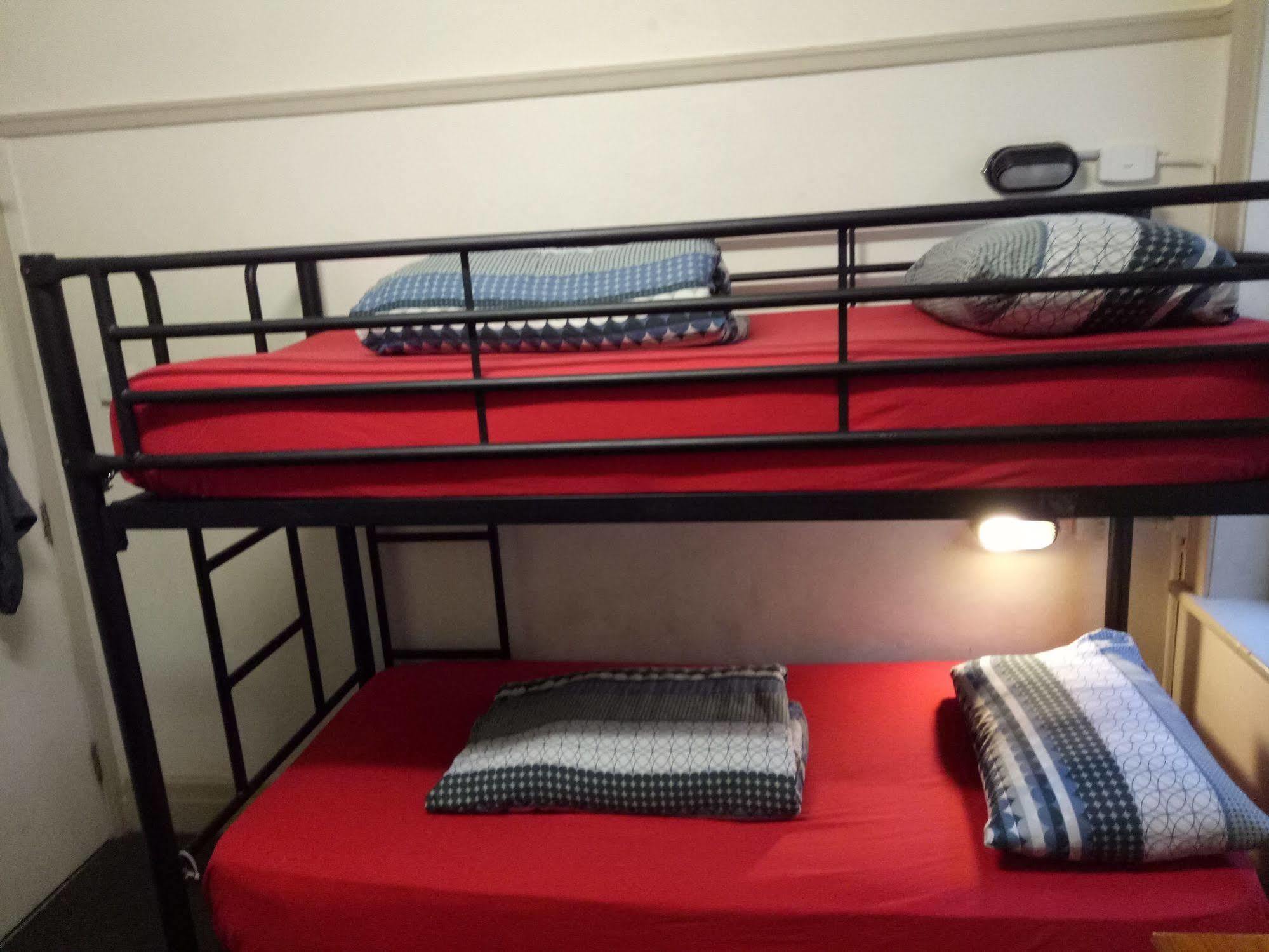 Urban Nomad Potts Point - 18 To 39 Only Hostel Sydney Bagian luar foto
